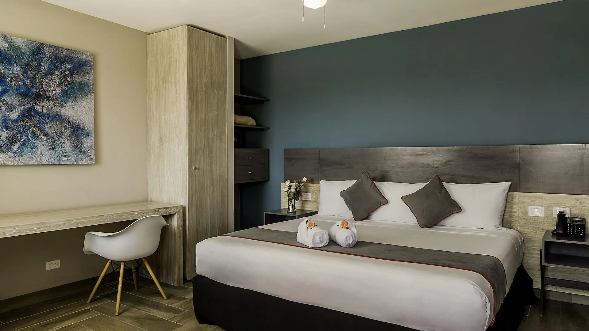 Bfh Attraction Deluxe Hotel Playa del Carmen