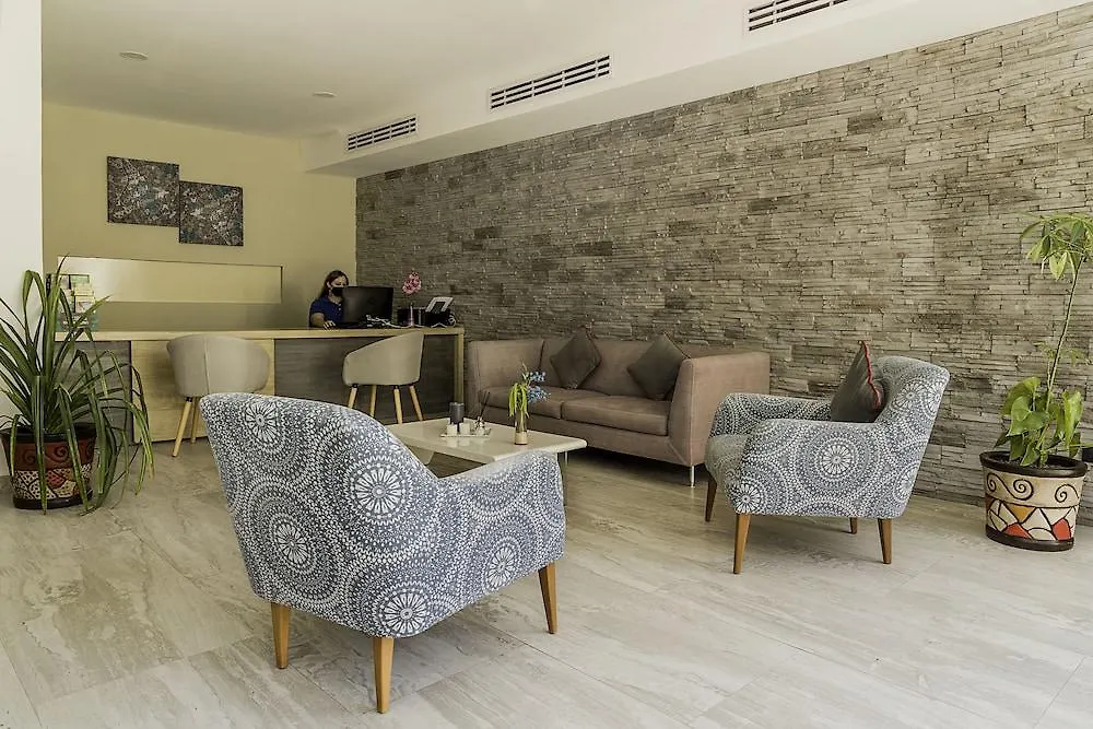 Bfh Attraction Deluxe Hotel Playa del Carmen