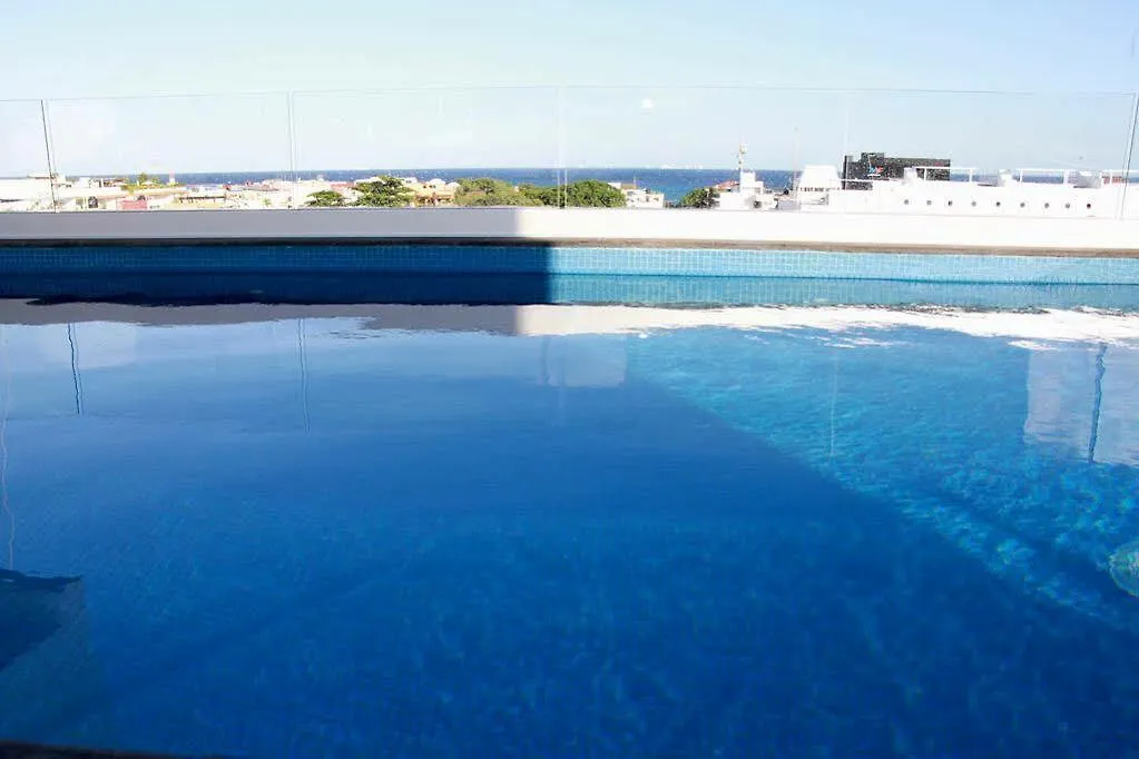 Bfh Attraction Deluxe Hotel Playa del Carmen 3*,  Mexico