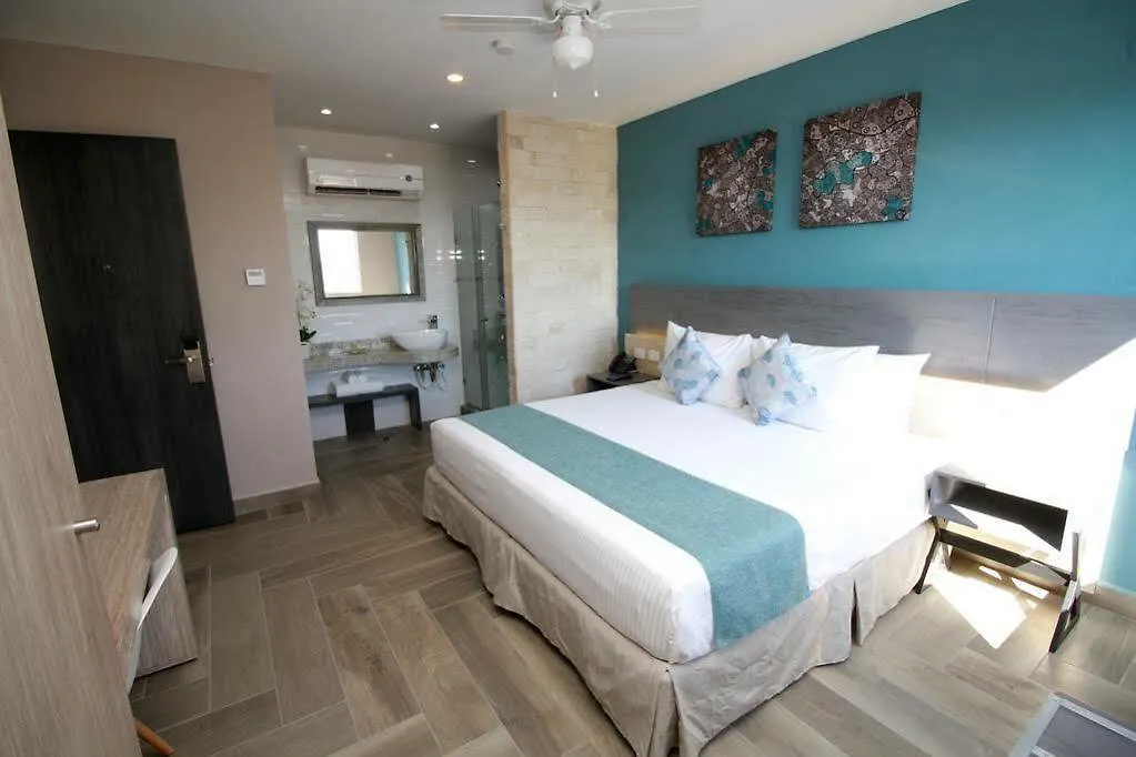 Bfh Attraction Deluxe Hotel Playa del Carmen