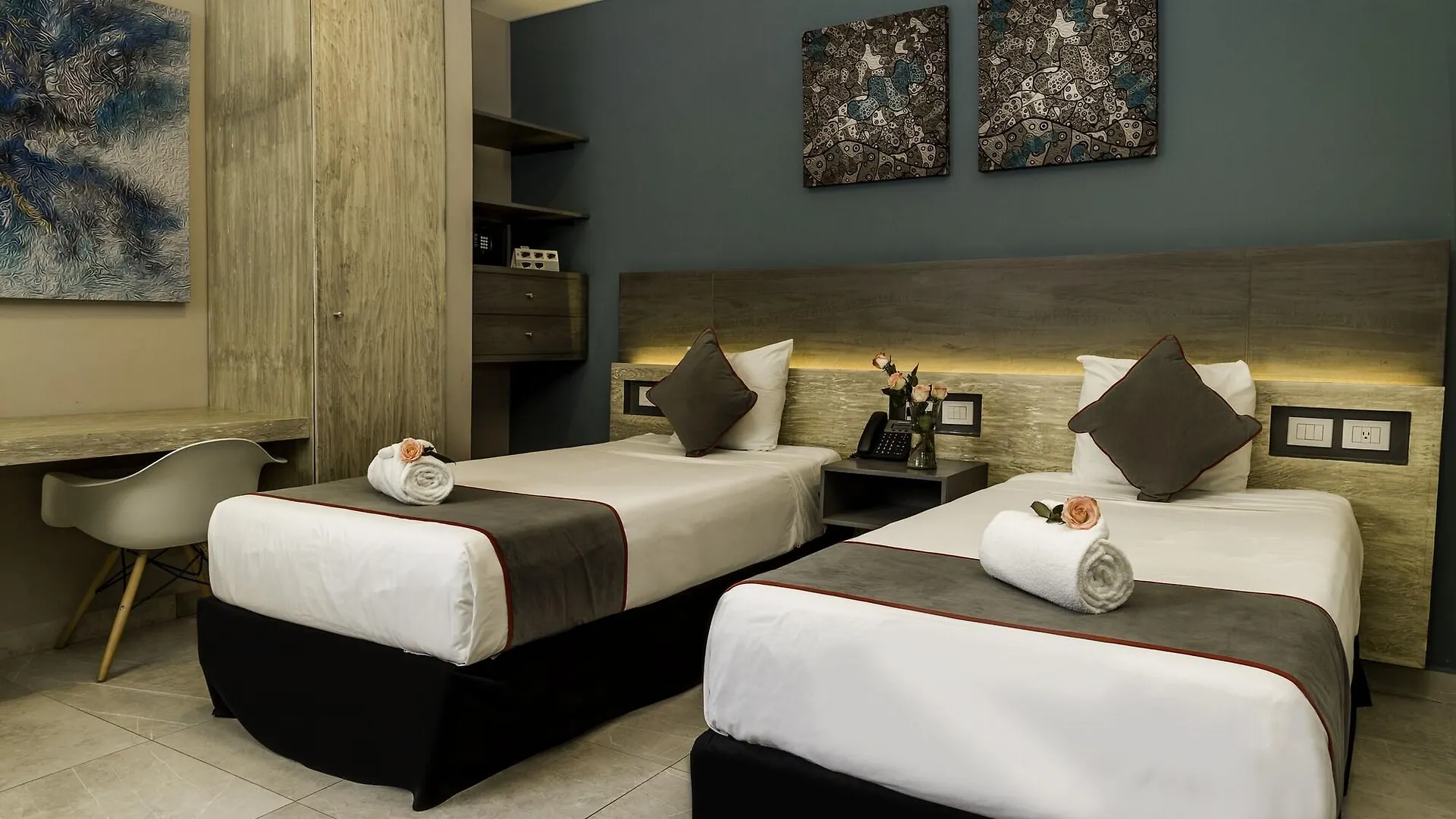 Bfh Attraction Deluxe Hotel Playa del Carmen
